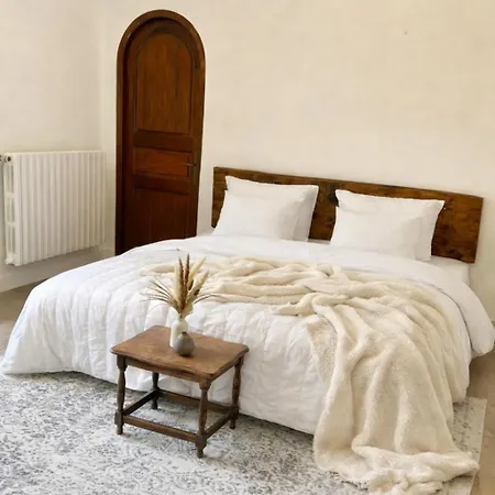 Bed & Breakfast De Charmes - 3 Independantes Corte (Corsica)